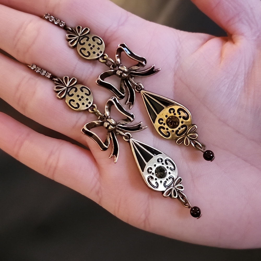 Jewelmint Wonderland Earrings